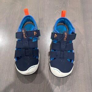 Plae Sam Kids Shoe Size 1.5